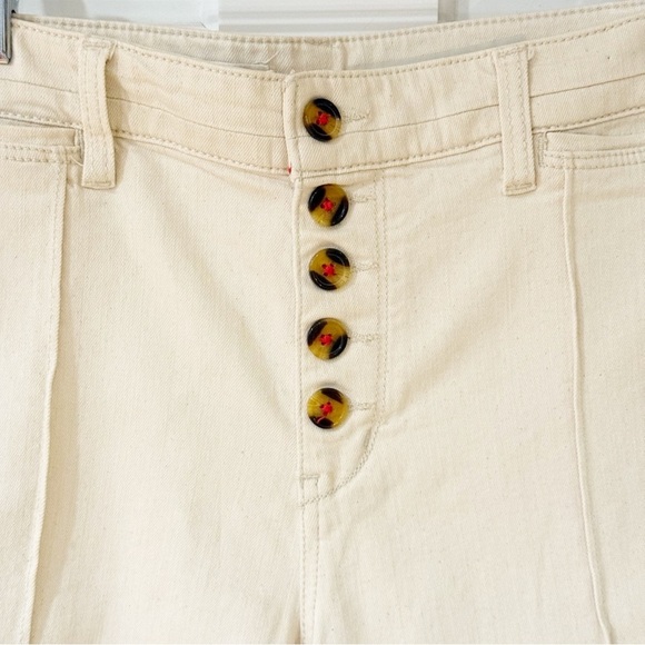 Anthro Pilcro Ivory/Ecru High-Rise Slim Boyfriend Denim Short - Size 29 - Picture 5 of 9